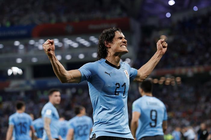 أوروغواي تعزز آمالها في التأهل للمونديال كافاني اوروجواي المونديال