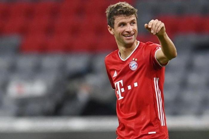 مولر يعلن موقفه من الاعتزال 202010011039-main.cropped_1601523595