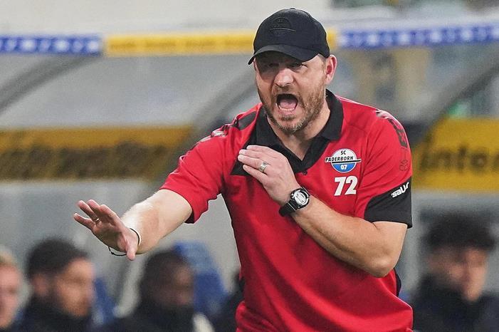 إصابة مدرب كولن بكورونا deutliche-worte-steffen-baumgart-findet-laengst-nicht-alles-im-aktuellen-profifussball-gut-