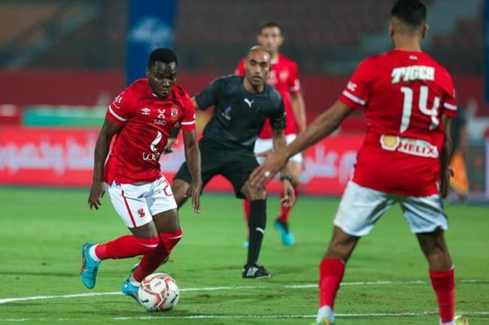 الأهلي يكتسح المقاصة برباعية ويستعيد الصدارة miky