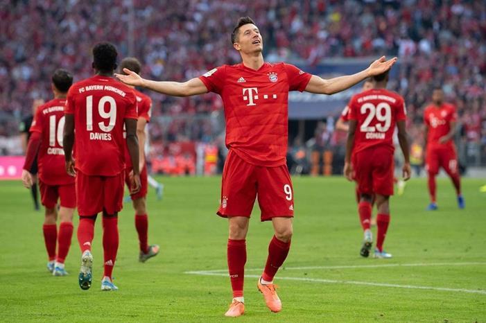 بايرن ميونيخ في مهمة سهلة أمام فرانكفورت بالدوري الألماني بايرن