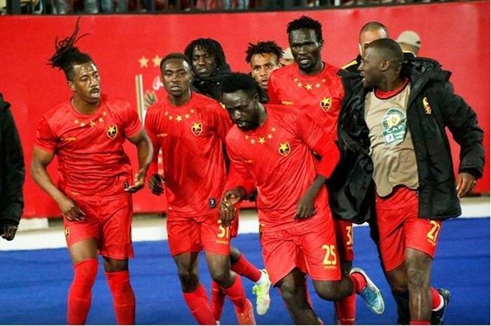 المريخ يهزم الهلال في ديربي النيلين في القاهرة  621931b94236046b73445e59