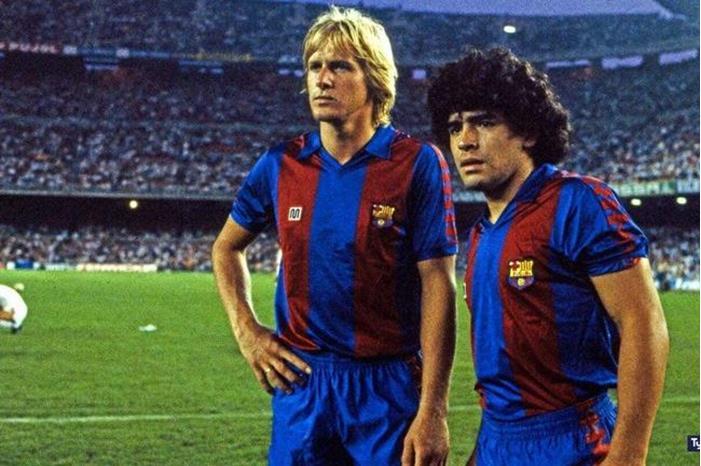 6218d62d4c59b712230ae8fc