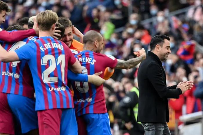 برشلونة يقابل أتلتيك بيلباو بالدوري الإسباني 669