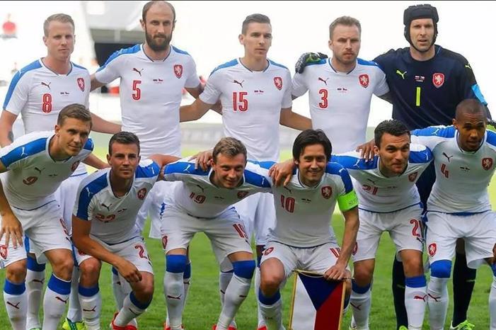 الاتحاد التشيكي يقرر عدم اللعب ضد روسيا في تصفيات كأس العالم 2022 545465