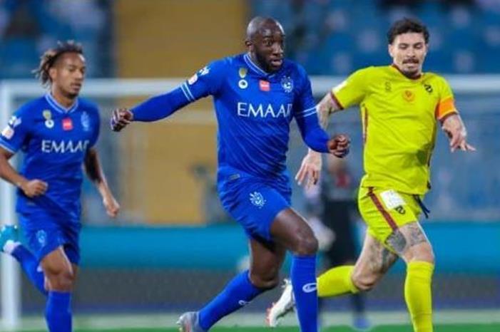 الهلال يعمق جراح الحزم بالدوري السعودي fdg