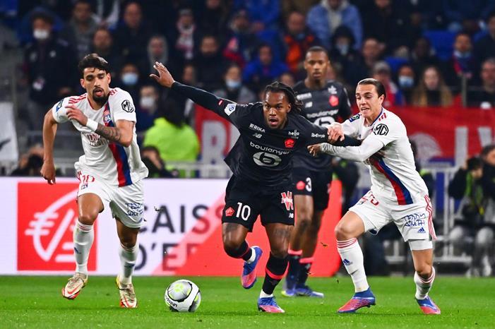 FMoYs5wWUAsvEjr-scaled