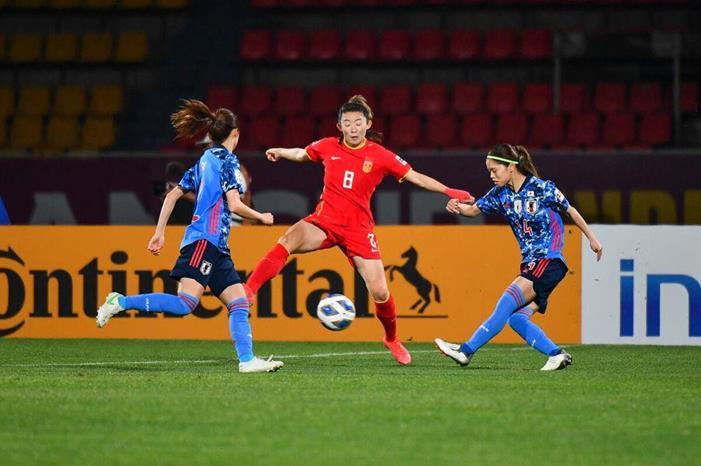 مدربة الصين: التصميم والثقة بالنفس كانا مفتاح الفوز على اليابان China-PR-v-Japan-Sfinals-WAC2022-(3)