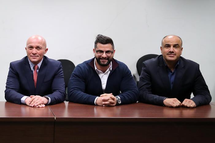 4e021ce69f934312572a3397316086f3