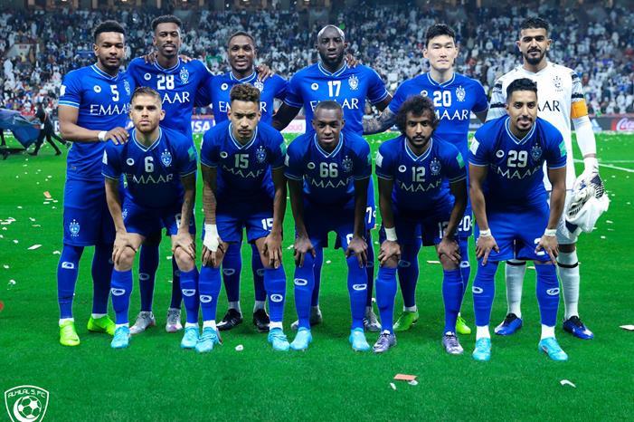 الهلال-8