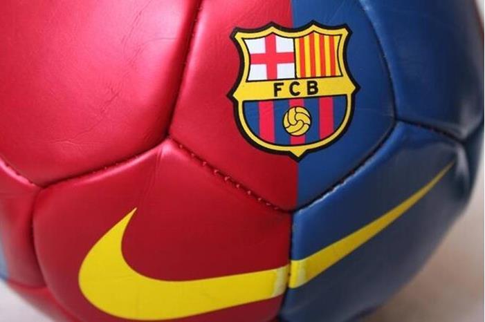 رسميا.. برشلونة يكمل صفقة الـ18 ثانية بعد 17 يوما! 63efec8342360440ac58841b