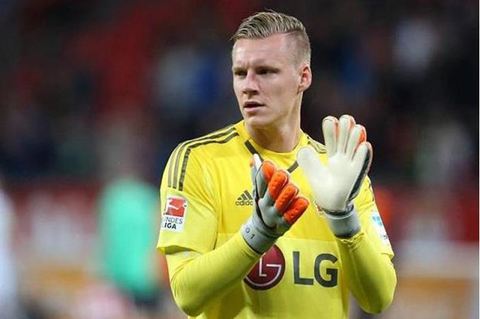 98-215220-bernd-lino-real-madrid_700x400