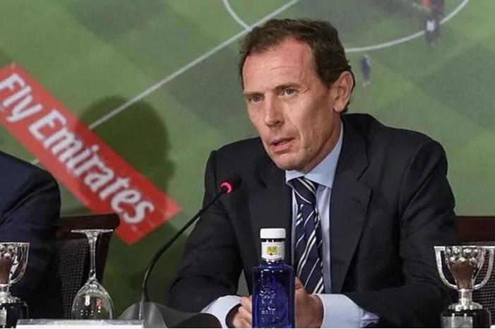أول تعليق من ريال مدريد على فضيحة برشلونة مع الحكام 163-104958-real-madrid-butragueno-negreira-2