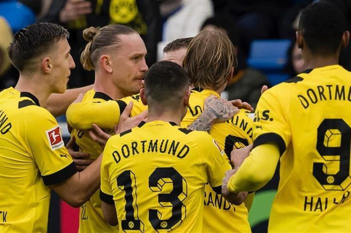 دورتموند يصعد إلى صدارة البوندسليغا 202322520533225NG