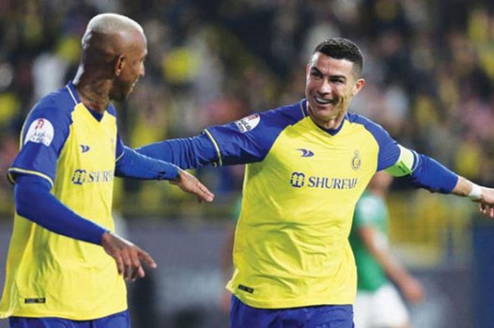رونالدو يقود النصر أمام الفتح بالدوري السعودي f65505a03eebbf1d7f1592c8dfec11a3