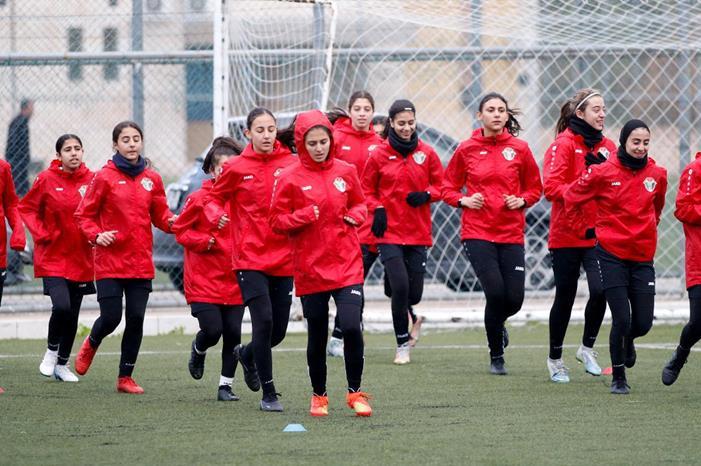 المنتخب النسوي ت17 يجدد مواجهته مع نظيره الهندي 63e38e7194c75