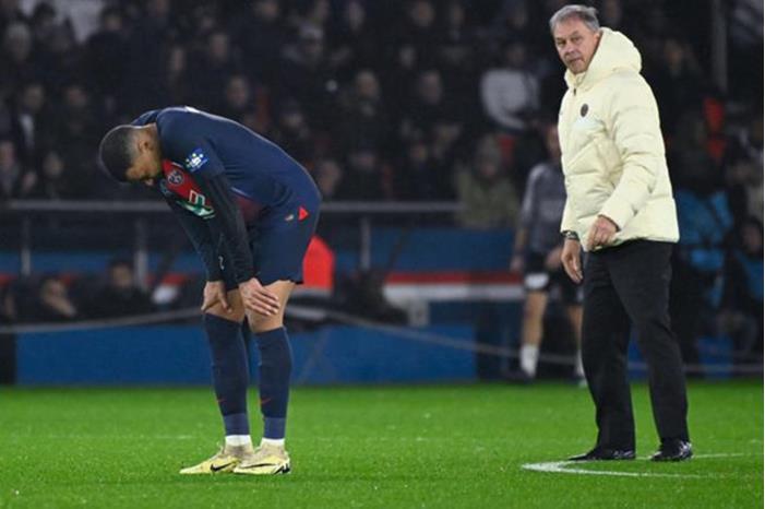 إنريكي يكشف آخر تطورات إصابة مبابي 65c6a124423604715f557e2f