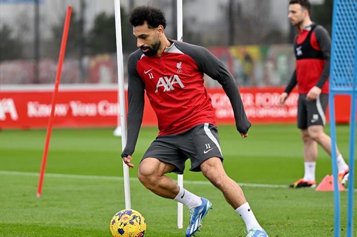 ليفربول يكشف موعد عودة محمد صلاح للمباريات GGO32HRXUAA4dTC