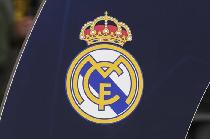 ريال مدريد يعلن وفاة حارسه  الأسطوري 65c2336d4c59b76156408076