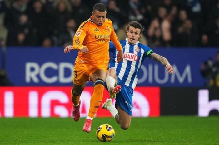 photo_5834695024619669657_y-780x470