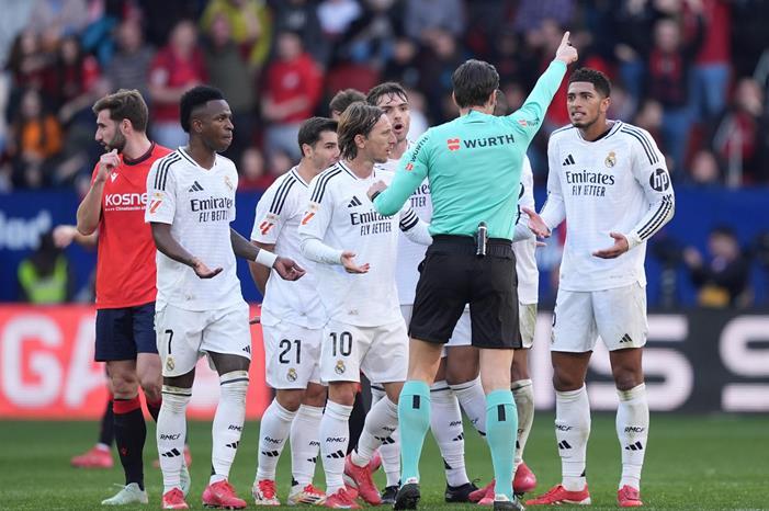 GettyImages-2199820969-scaled