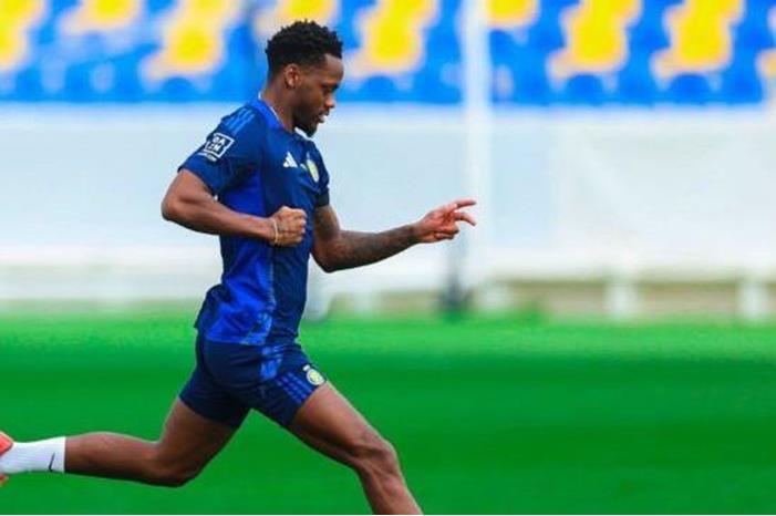 دوران على رأس قائمة النصر لمواجهة الاتفاق دوران-2-e1740051387235