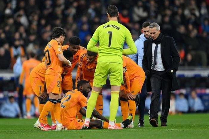 GixDZYNXYAAuov3-680x470