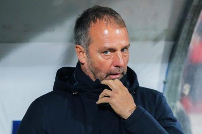 ماذا قال فليك بعد فوز برشلونة على لاس بالماس ؟ GettyImages-2182578722-1-3