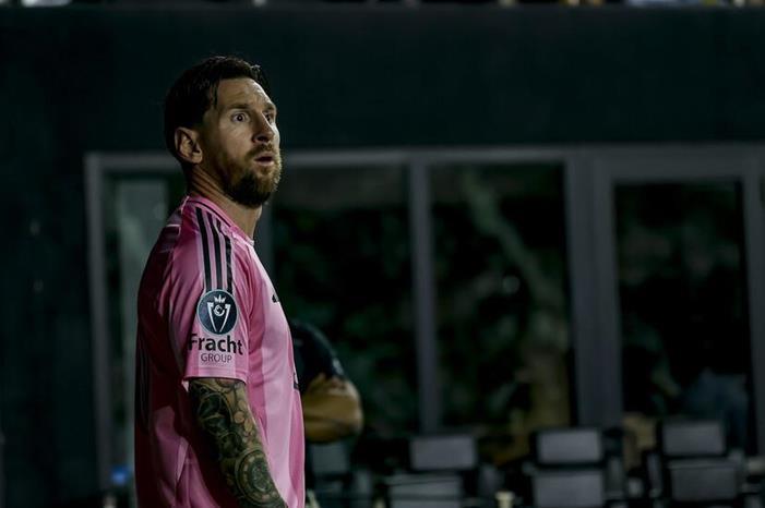 67c02d5b4c59b74de8297122 (1)