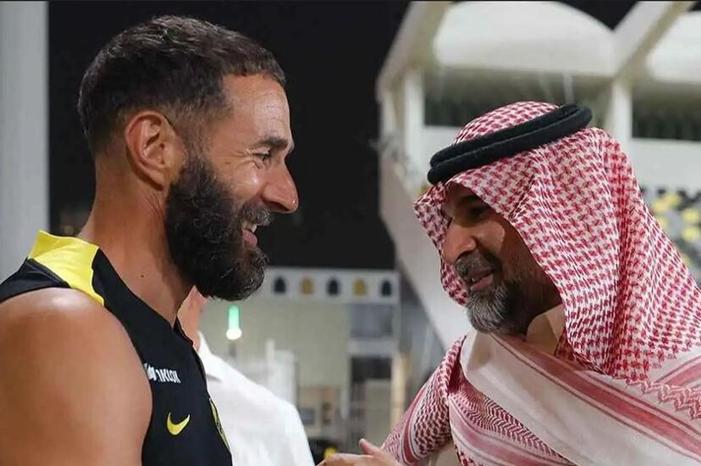 698a4c6a4c59b709bb78e1e2