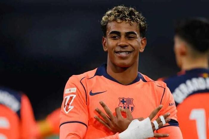 698b2a7242360431fc6fef31