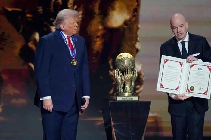 69820309423604712277998b