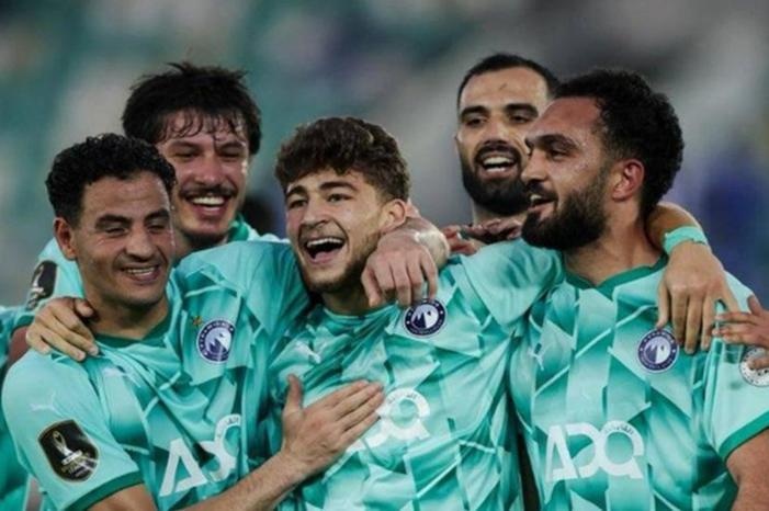 6988ec0d4c59b76ef27e81d5