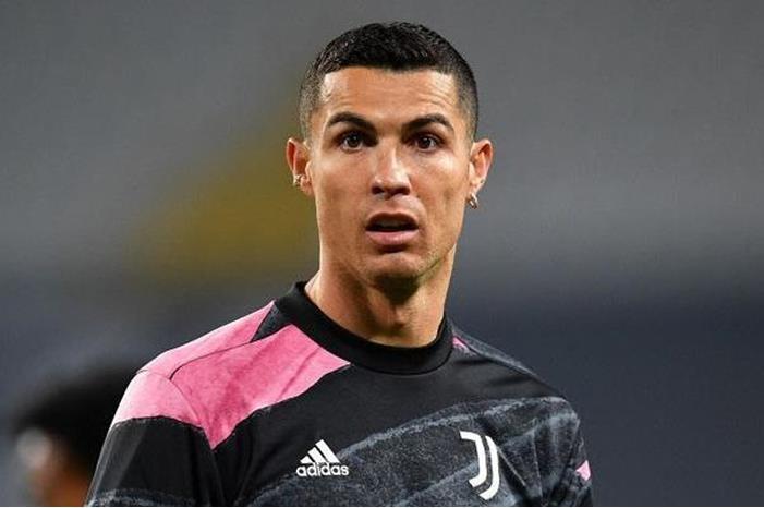 163-184611-cristiano-ronaldo-juventus-barcelona-dybala_700x400