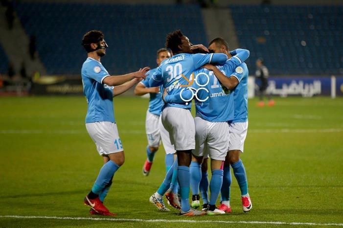 فرنسي في تدريبات الفيصلي ،، تعرف على الحلول الدفاعية الجديدة Eh8JNAoX0AEogOl