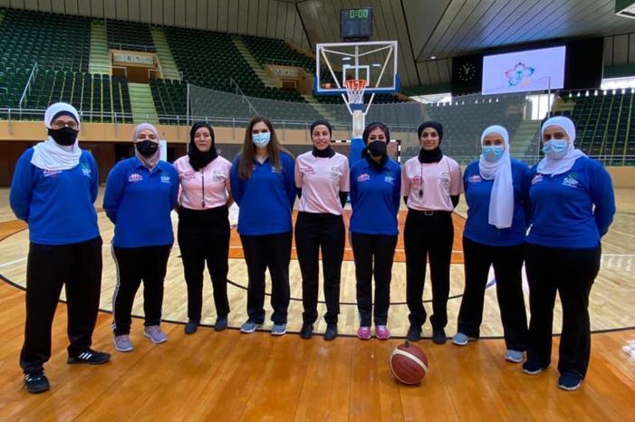 حكمات أردنيات يشاركن في قيادة مباريات الدوري السعودي لكرة السلة 1616442295473