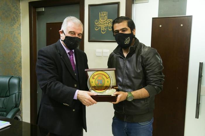 d5f48dd0-97d0-4472-aee0-e64ac6801e05