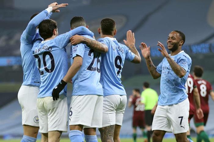 manchester-city-celebrate-vs-wolves-premier-league-2020-21_2pwjh3pwh1yx1j25ceqtc0wop