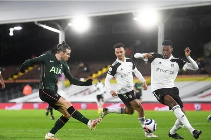 مباراة-توتنهام-وفولهام-1280x720
