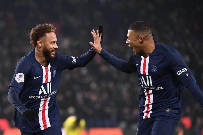 Kylian-Mbappe-and-Neymar-PSG-vs-Nantes-Ligue-1-2019 (1)