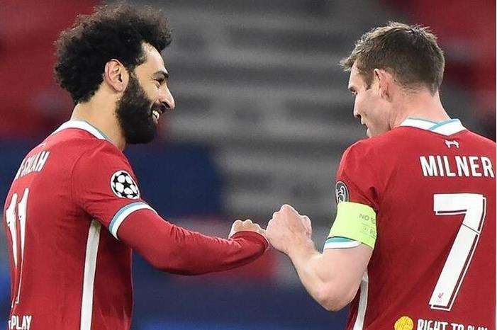 قائد ليفربول يوجه صفعة لمحمد صلاح 621e455d42360446da4e7480 (1)