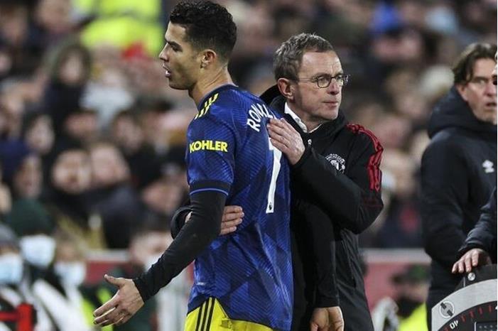 رالف رانجنيك يضيف مزيدا من الغموض حول مستقبل رونالدو 622b854142360477fc3791db