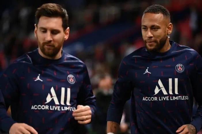 جماهير باريس تثور ضد ميسي ونيمار 900181a5-81d2-435c-9dee-bfc2e05a9e0b