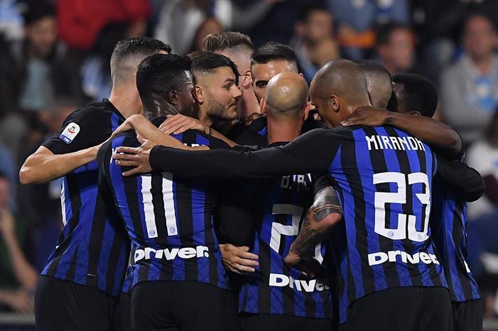 tagreuters.com2018binary_RC1EE8C38680-BASEIMAGE