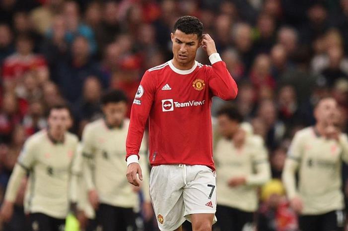 131465-الحزن-كريستيانو-رونالدو