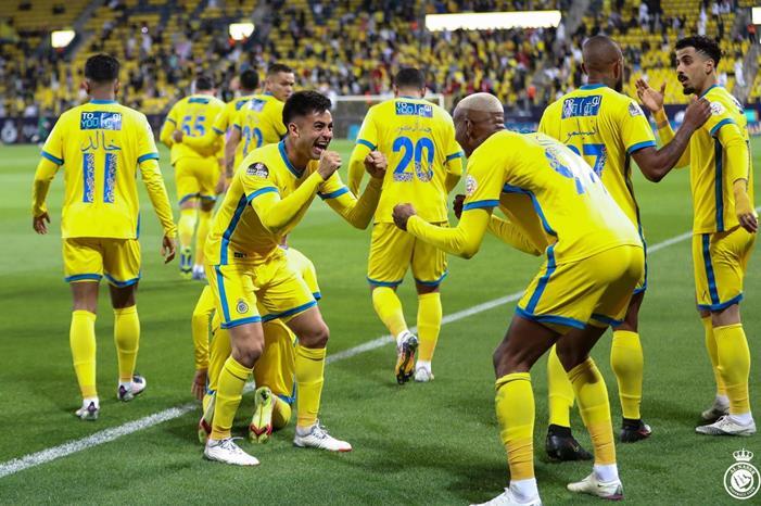 عقوبة رسمية ضد النصر .. بسبب نجم الهلال النصر