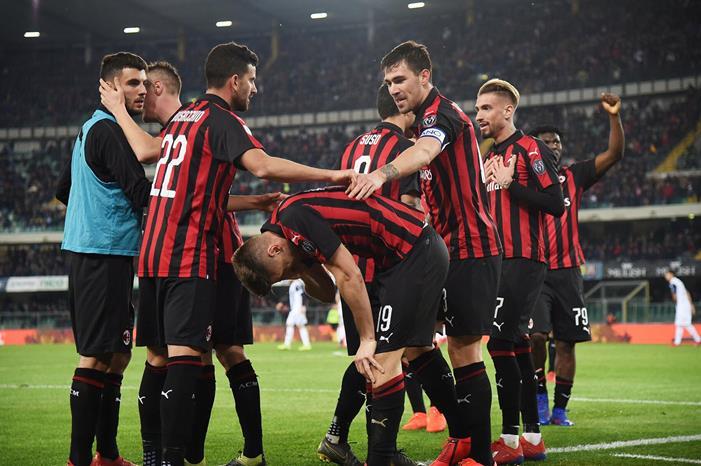 سان جيرمان يجهز 70 مليونًا لضم نجم ميلان 1039632463_0_0_3499_2199_1920x0_80_0_0_084f4835854ef0340146aff1bdd08b8b