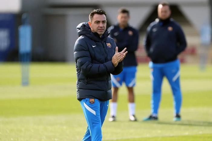 Xavi-Hernandez-Barcelona-1