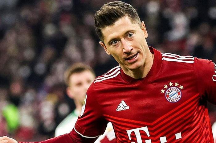 مدرب بايرن ميونخ يتحدث عن مستقبل ليفاندوفسكي مع الفريق Lewandowski-1