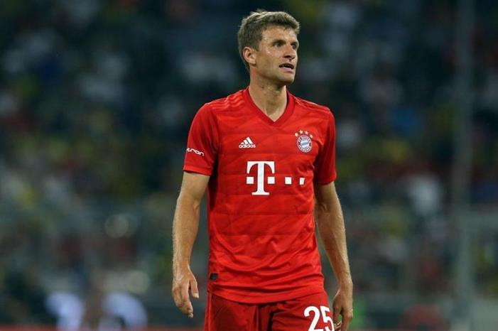 مولر يبعث رسالة لبرشلونة بعد الرباعية muller-1